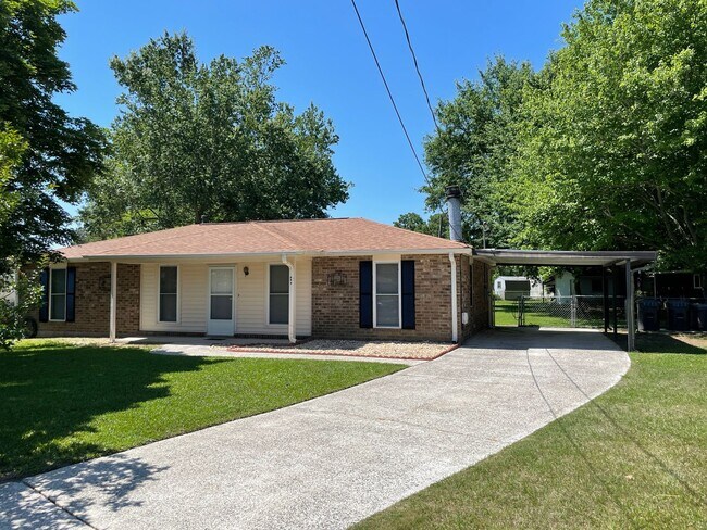 Building Photo - 118 Hollingsworth Dr