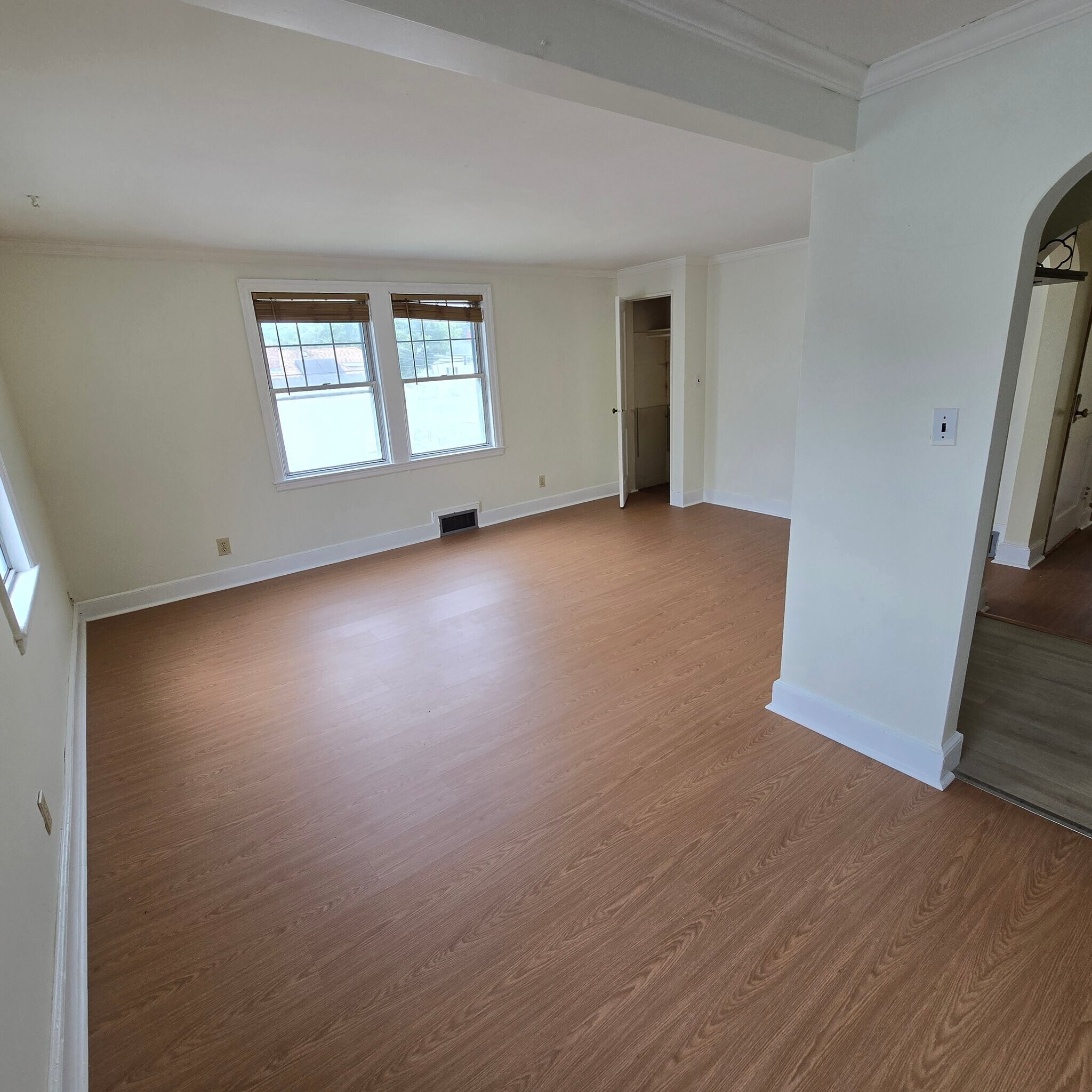 Building Photo - 155 Glenwood Ave