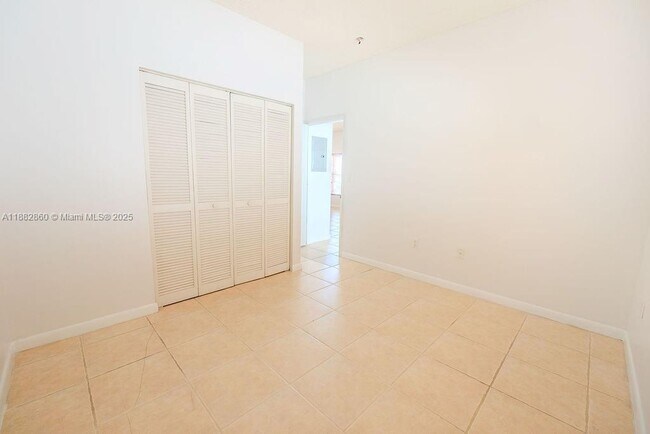 Building Photo - 8117 NW 199th Terrace