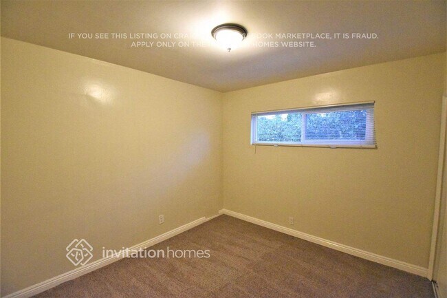 Building Photo - 6451 Gaviota Ave