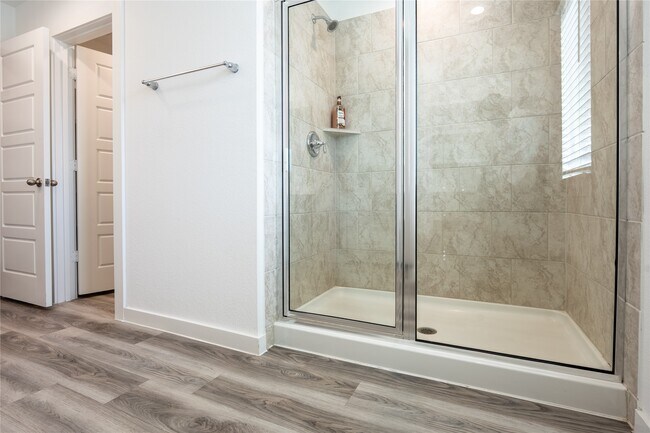 Building Photo - 12327 Brandenburg Gate Rd