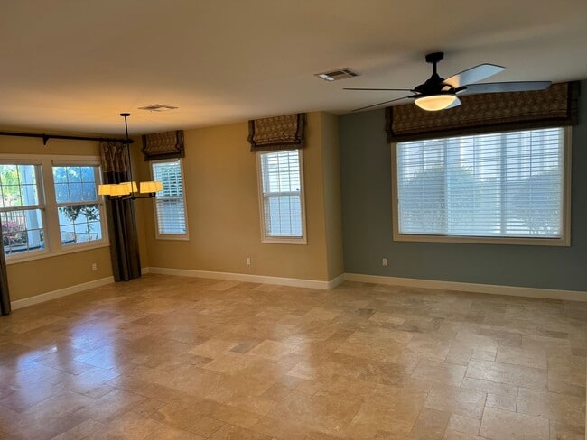 Building Photo - Ka Makana @ Hoakalei Golf Course front Upgraded Developer Model