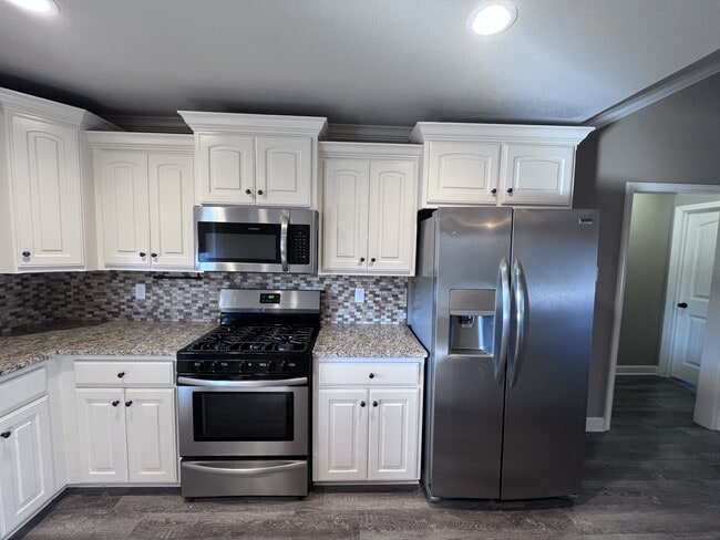 Building Photo - 13 Kelby Ct