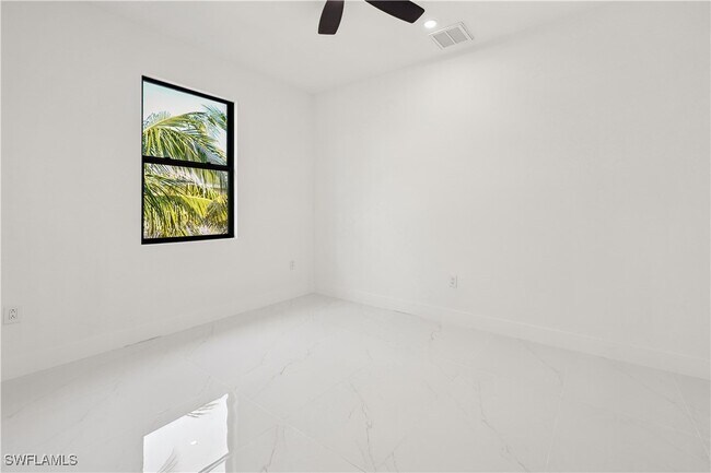 Building Photo - 4521 NW 34th St