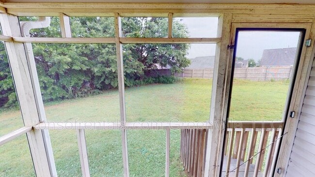 Building Photo - 15a Camino Ln