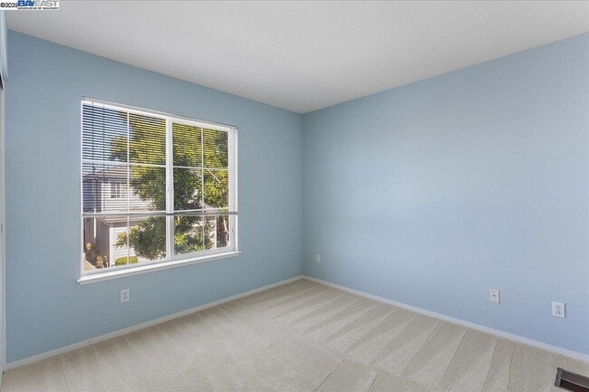 Building Photo - 119 Orr Rd