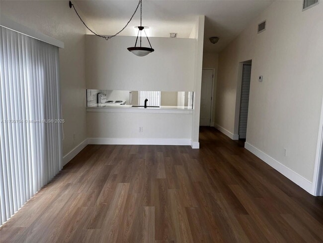 Building Photo - 11777 SW 108th Ln