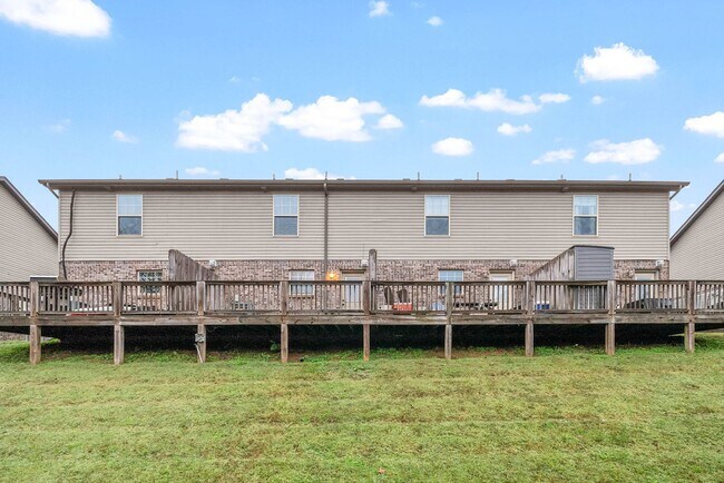 Building Photo - 1770 Spring Water Drive