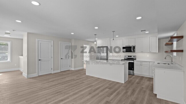 Building Photo - 76 Bouvier Ave