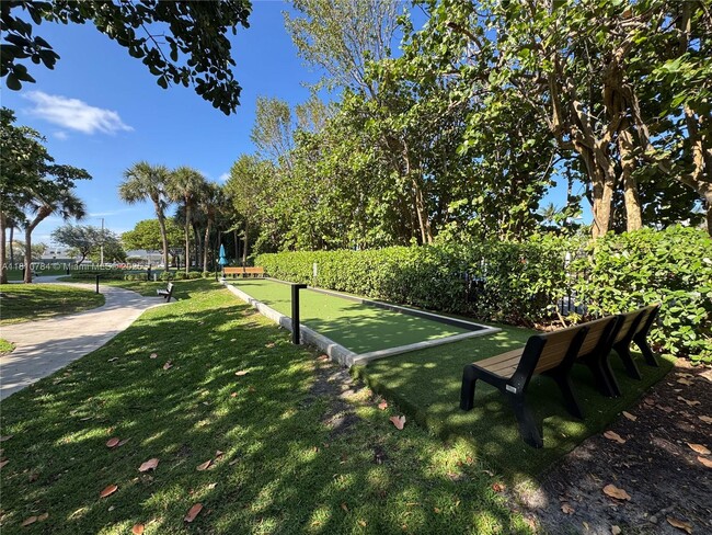 Building Photo - 1201 S Ocean Dr