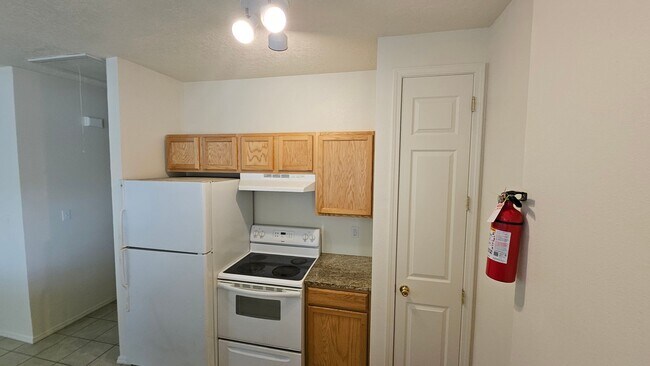 Building Photo - 5401 Marble Ave