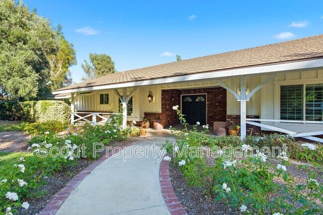Building Photo - 30605 De Portola Rd