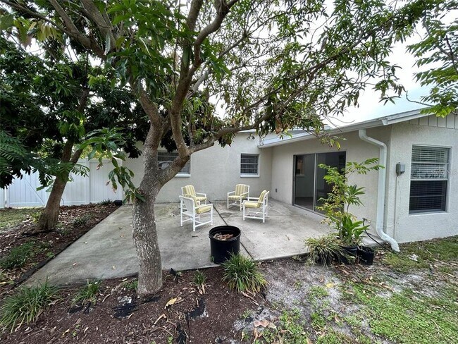 Building Photo - 6000 13th St N