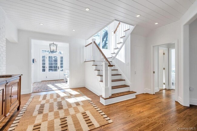 Building Photo - 1 Cooper Ln