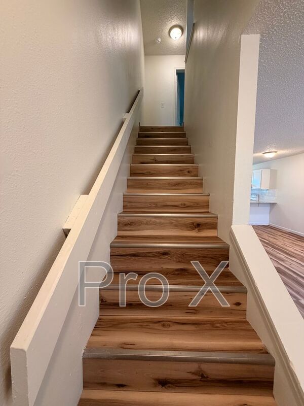 Building Photo - 504 N Betty Jo Dr
