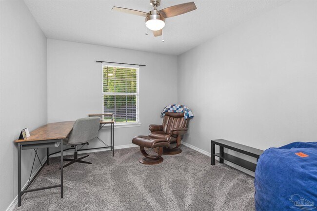 Building Photo - 2442 Raider Ln