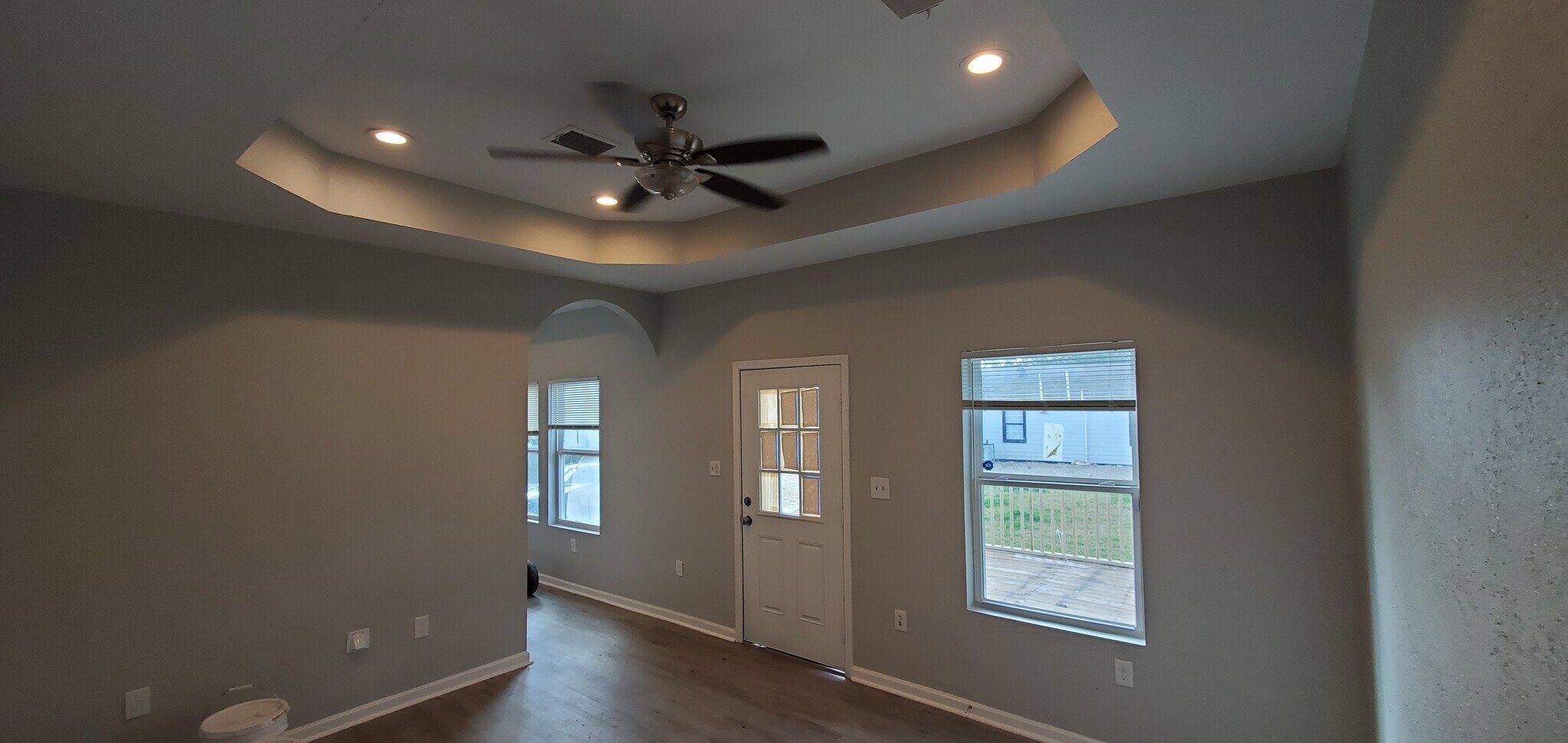 Building Photo - 16513 W Sandy Meadows Dr