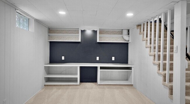 Building Photo - 1130 Ottillia St SE