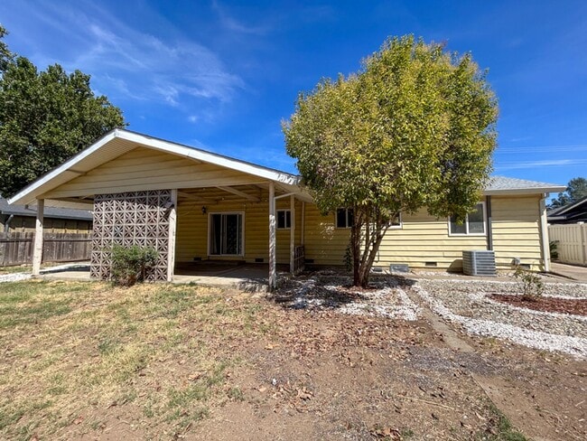 Building Photo - 6762 Riverside Dr