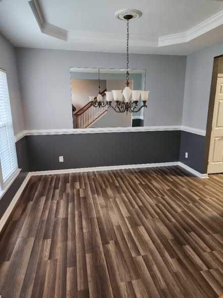 Building Photo - 4013 Holly Villa Cir