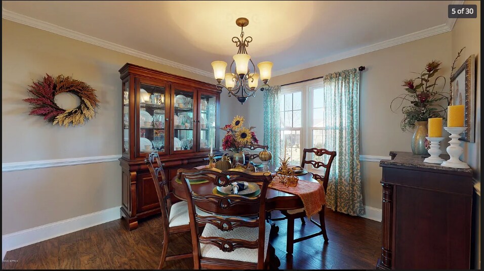 Building Photo - 966 Teakwood Dr