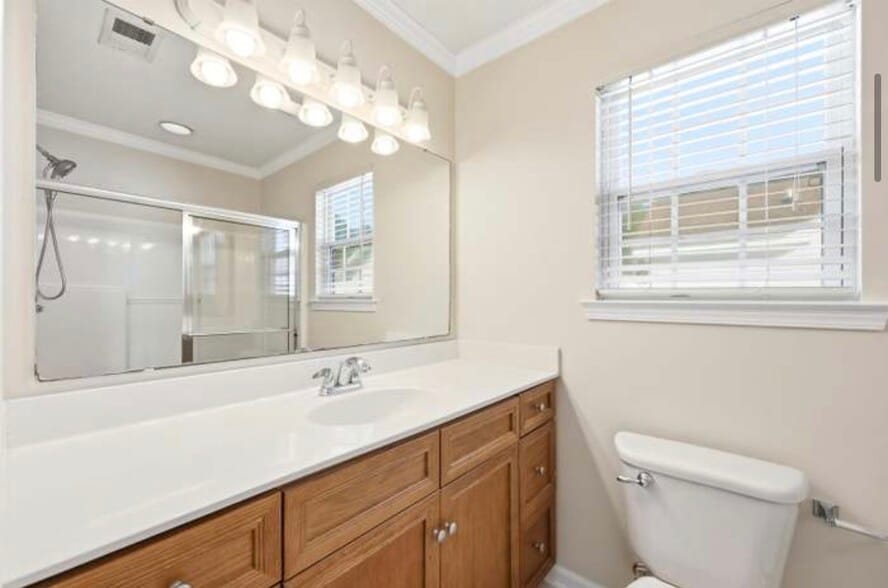 Building Photo - 1193 Jumper Trail Cir
