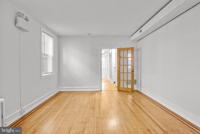 Building Photo - 87 E Butler Ave