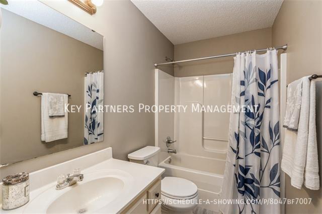 Building Photo - 12551 S Belford St