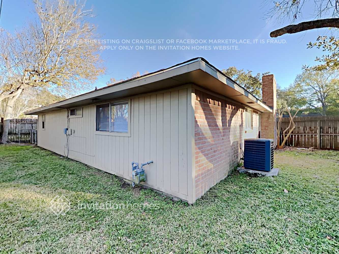 Building Photo - 15834 Fox Springs Dr