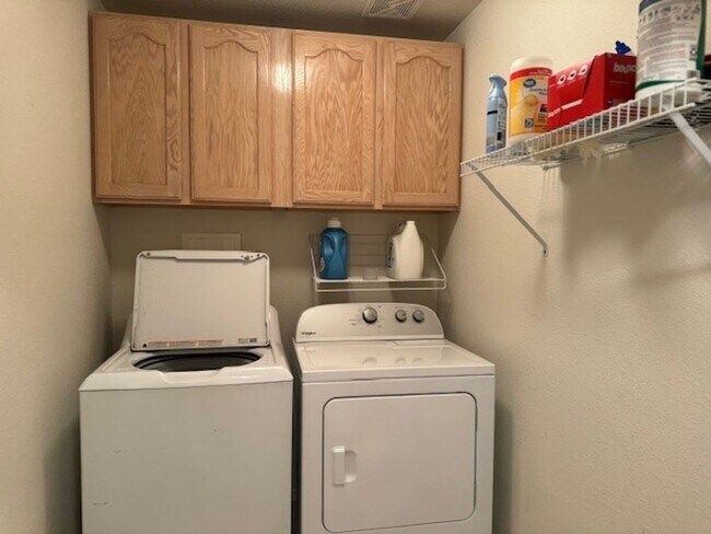 Building Photo - 3BR WINTER Vacation Home with Utilities Incl & RV PAD & Hookups, AVAILABLE 11-19-25