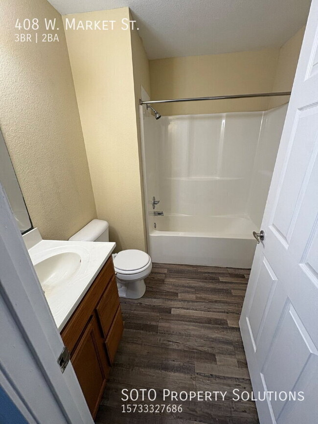 Building Photo - 408 W Market St