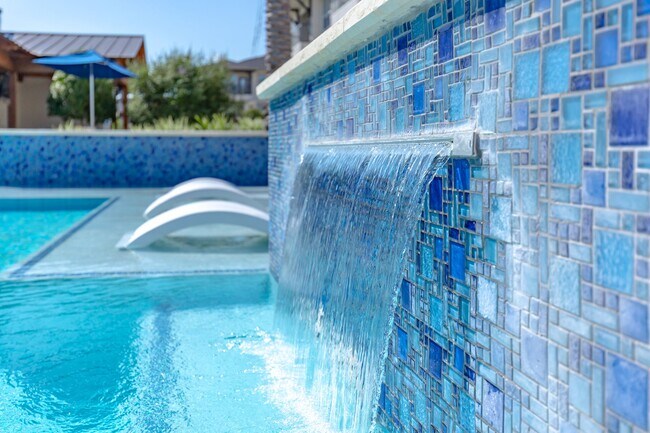 Building Photo - Experience the height of living at City Heights at College Station.