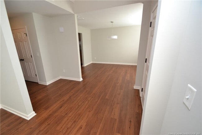 Building Photo - 501 Birchtree Valley Ct