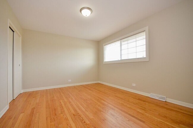 Building Photo - 3025 Lynn Ct