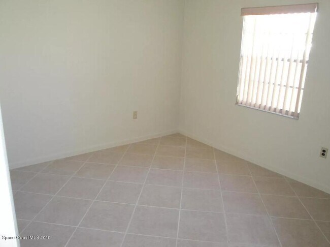 Building Photo - 431 Washington Ave