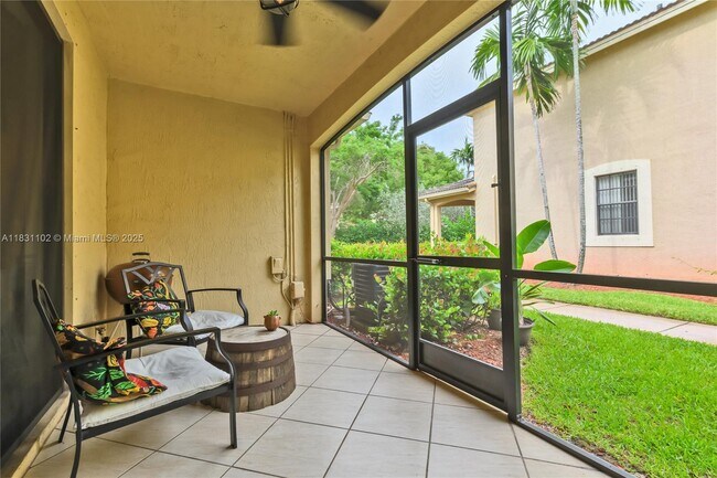 Building Photo - 4137 Briar Ln