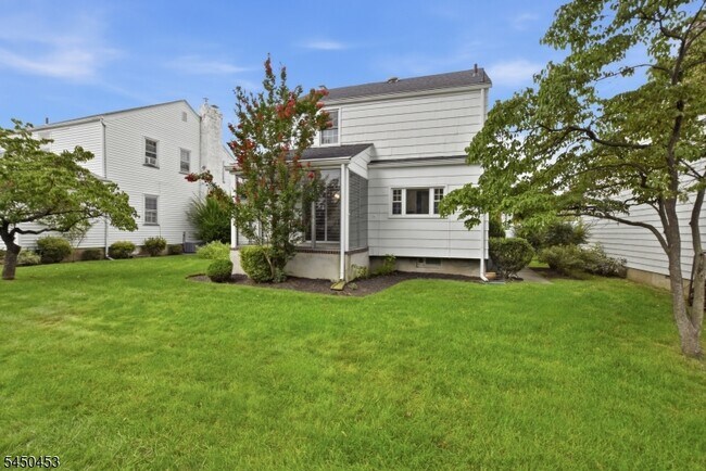Building Photo - 20 Wilber Terrace