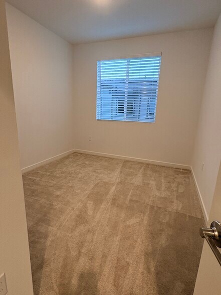 Building Photo - 32398 Brunello Way