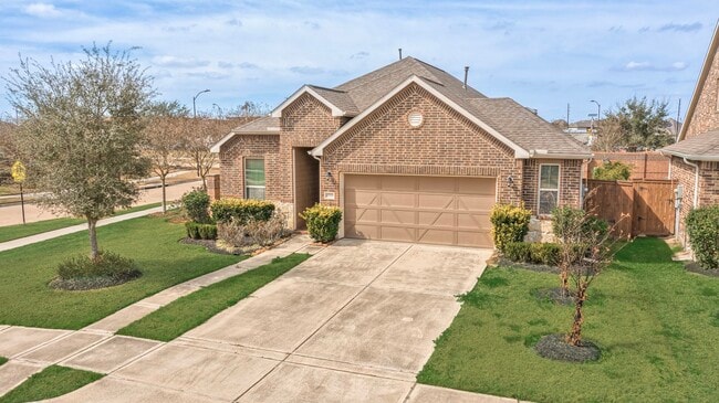 Building Photo - 6723 Barrington Crk Trce