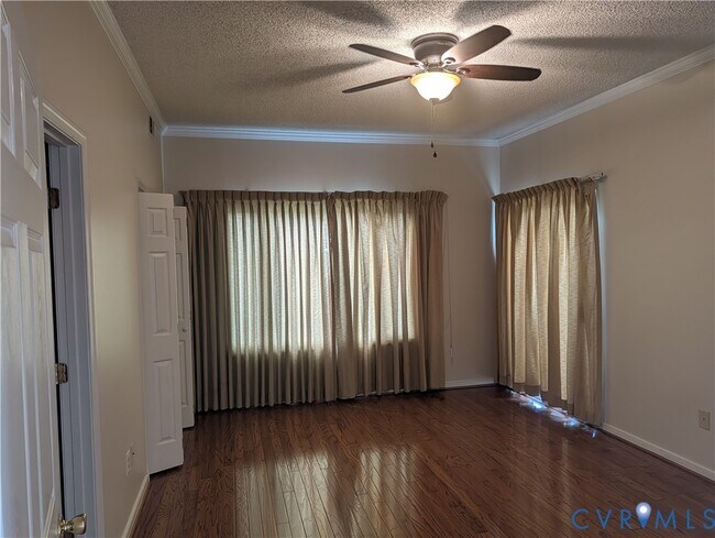 Building Photo - 301 Beacon Ridge Dr