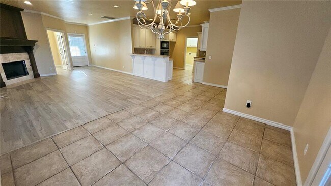 Building Photo - 17205 Cedar Dr