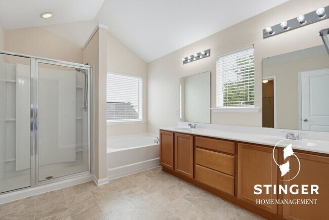 Building Photo - 2 Congaree Way