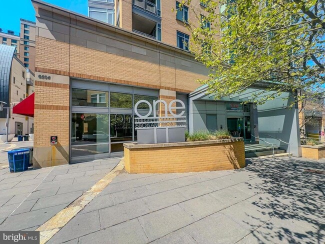 Building Photo - 6506 America Blvd