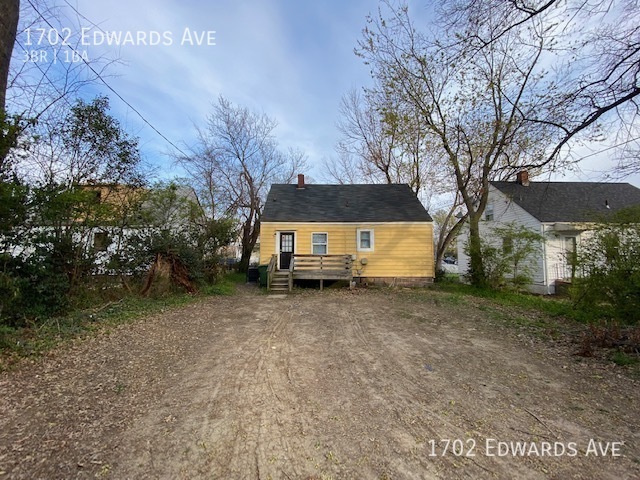 Building Photo - Updated 3 bed 1 bath home in Southside