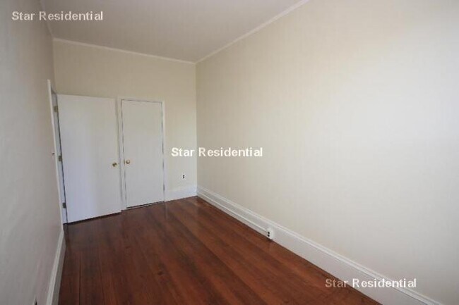 Building Photo - 1 bedroom in Boston MA 02215