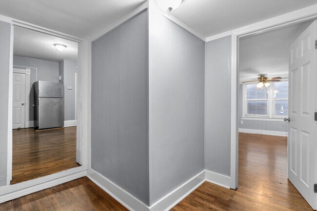 Building Photo - 4132 Locust St