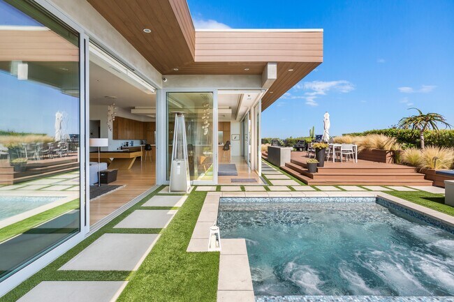 Building Photo - 1439 Devlin Dr