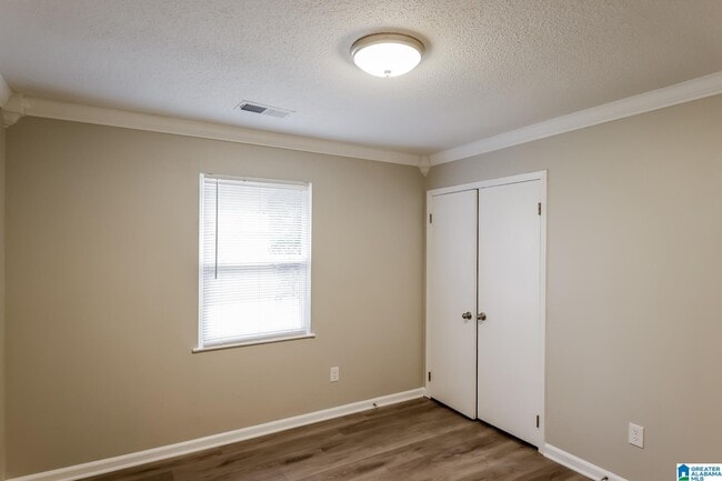 Building Photo - 438 Westchester Dr