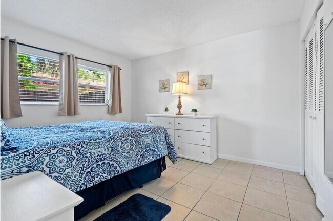 Building Photo - 308 Southwind Ct