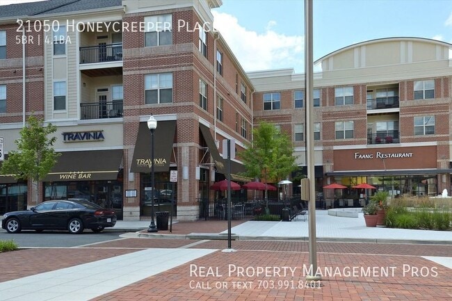 Building Photo - 21050 Honeycreeper Pl
